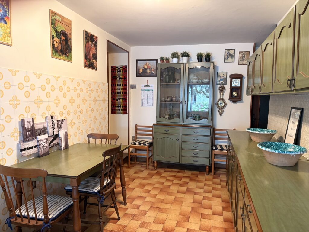 kitchen 70s